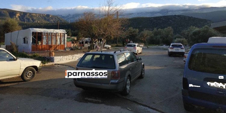 Νέα επιχείρηση της Αστυνομίας, στον καταυλισμό Ρομά στην Άμφισσα
