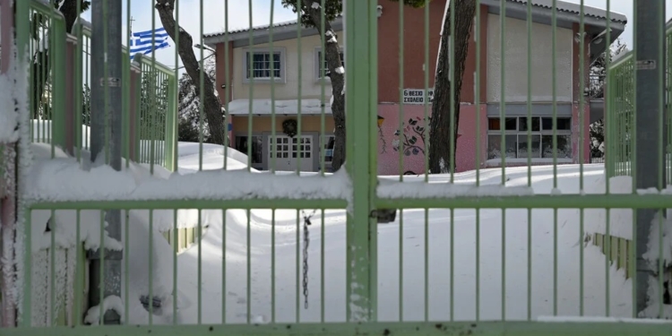 Κλειστές όλες οι βαθμίδες εκπαίδευσης στον Ορχομενό για αύριο Τρίτη