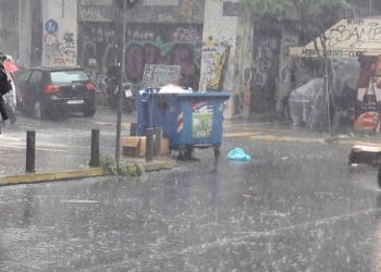 Επιδείνωση του καιρού με ισχυρές βροχές και καταιγίδες
