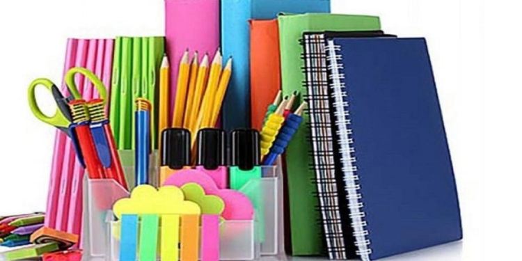 Συγκέντρωση σχολικών ειδών από το Δήμο Δελφών 