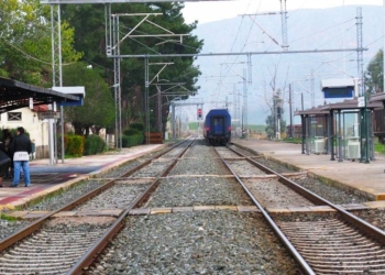 Μουλκιώτης: «Συνεχείς αστοχίες και ανασφάλεια στον ελληνικό  σιδηρόδρομο»