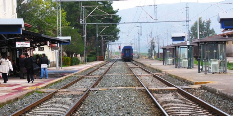 Μουλκιώτης: «Συνεχείς αστοχίες και ανασφάλεια στον ελληνικό  σιδηρόδρομο»