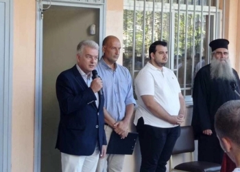Στον αγιασμό του Λυκείου Άμφισσας ο Δήμαρχος Δελφών κ. Παναγιώτης Ταγκαλής