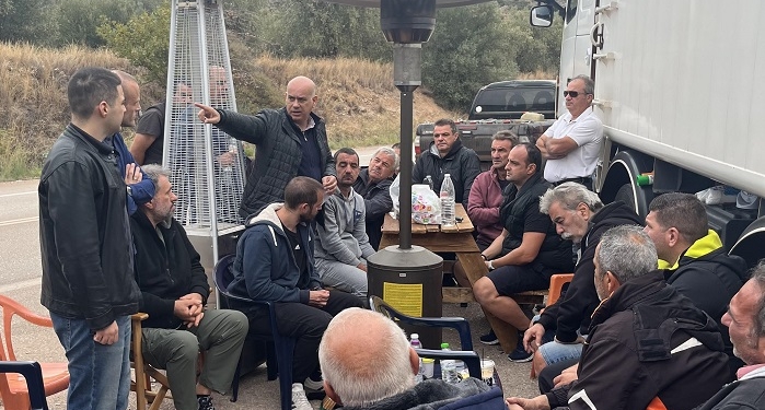 Η Ανανεωτική Δύναμη Δελφών στις απεργιακές κινητοποιήσεις του Σωματείου Επαγγελματιών Αυτοκινητιστών στην Εταιρία «ΔΕΛΦΟΙ – ΔΙΣΤΟΜΟ Α.Μ.Ε.»