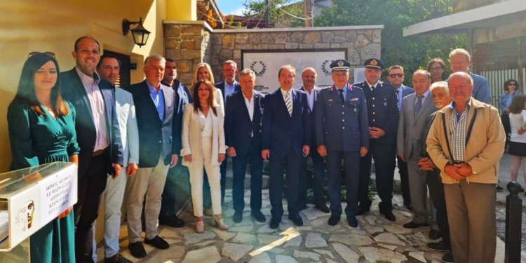 Πλήθος κόσμου στην εκδήλωση μνήμης του Δήμου Δελφών για το Ολοκαύτωμα της Επταλόφου