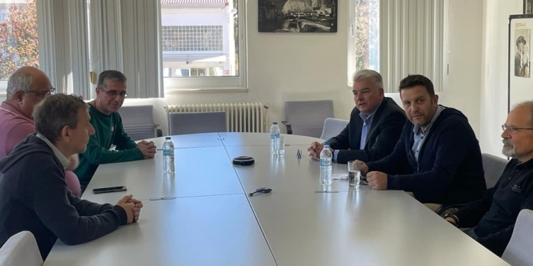 Στο πλευρό των επαγγελματιών αυτοκινητιστών ο Δήμος Δελφών