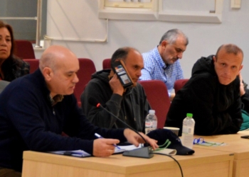 Το κλεισιμο του δρόμου στους Δελφούς στο Δημοτικό Συμβούλιο