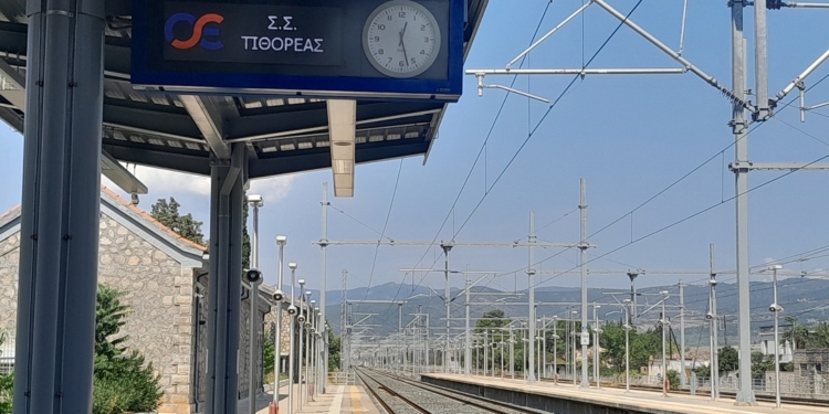 ΣΣ Τιθορέας: Επιβάτες που έβλεπαν το τρένο να φεύγει χωρίς αυτούς