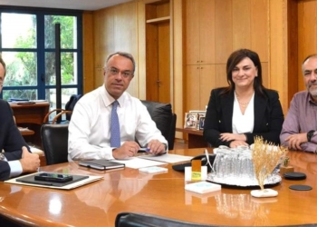 Παραχώρηση στον Δήμο Αμφίκλειας – Ελάτειας χώρων των Σιδηροδρομικών Σταθμών Τιθορέας & Αμφίκλειας 