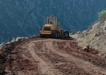 Ξεκίνησαν εργασίες βελτίωσης του αγροτικού δρόμου στους Δελφούς