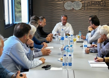 Συνάντηση Δημάρχου Λαμιέων Πανουργιά Παπαϊωάννου με τον Βουλευτή Φθιώτιδας Χρήστο Σταϊκούρα