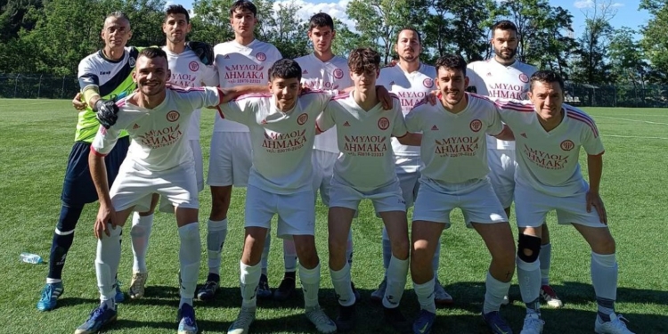 Αυθόρμητη “υποδοχή” του Αμβρυσσέα στο Δίστομο για την άνοδο στην Α’ Κατηγορία Βοιωτίας!