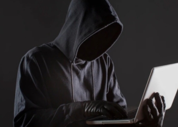 Θύμα “χακαρίσματος” Αντιδήμαρχος του Δήμου Αμφίκλειας – Ελάτειας