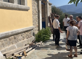 Επίσκεψη του Δημάρχου κ. Παναγιώτη Ταγκαλή στο σχολείο της Κοινότητας Αγ. Γεωργίου