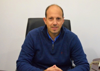 Ο Αντιδήμαρχος Δελφών, Θανάσης Αδαμάκος εφ όλης της ύλης στην Εν Δελφοίς