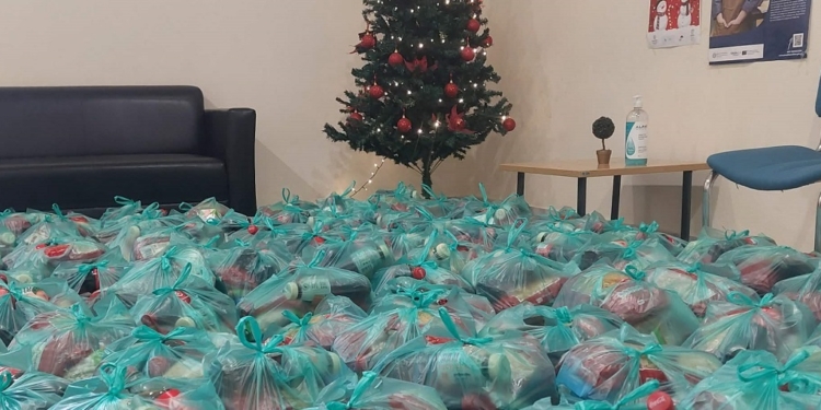 Εορταστικό τραπέζι σε κάθε σπίτι στο Δήμο Δελφών 