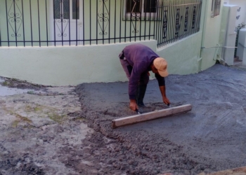 Ξεκίνησαν οι εργασίες επισκευής δρόμων εντός της Κοινότητας Πεντεορίων