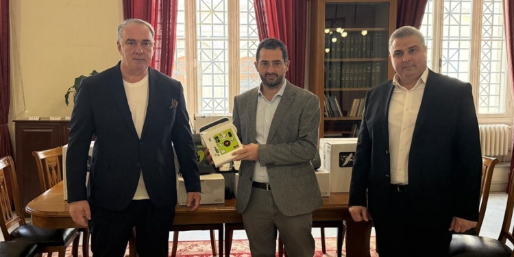 25 απινιδωτές στα γήπεδα της Στερεάς Ελλάδας