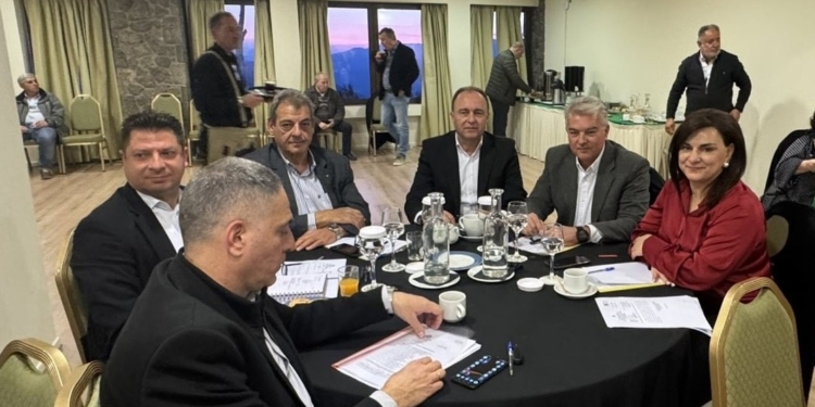 Σε εξέλιξη πρωτοβουλία της Π.Ε.Δ. Στερεάς απέναντι στην ανεξέλεγκτη εγκατάσταση Α.Π.Ε.