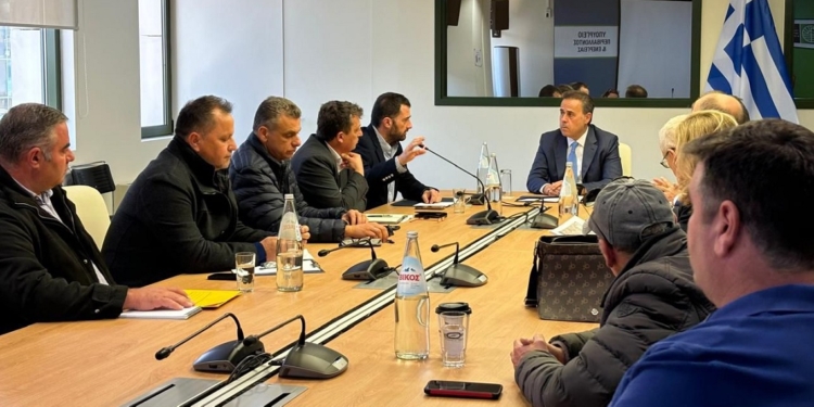 Παρουσία εκπροσώπων των καλλιεργητών η συνάντηση για την άρδευση της Κωπαΐδας στο ΥΠΕΝ