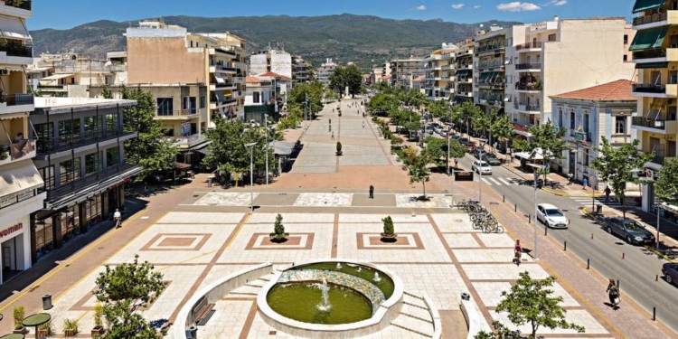 Άννα Νικολάου – Πολ. Μηχανικός: Σχόλια και ερωτήματα για τη διαχείριση του έργου της πλατείας Ελάτειας