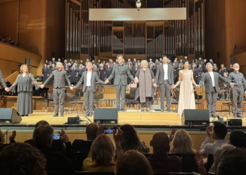 Θερμό χειροκρότημα για το «Στοιχειό της Χάρμαινας» στο Μέγαρο Μουσικής Αθηνών