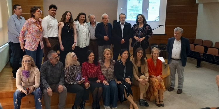 Ποίηση, έμπνευση και μήνυμα ειρήνης στον 7ο Ποιητικό Μαραθώνιο Λαμίας – ΦΩΤΟ