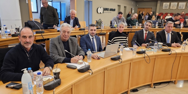 Ενωτική Περιφερειακή Κίνηση: Η Στερεά Ελλάδα ζητά όρια, διαφάνεια και σεβασμό