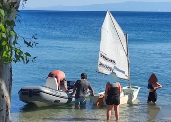 Ξεκίνησε στην Παραλία Διστόμου η Ιστιοπλοΐα παίδων από την “Α.Ψ.Λ. Μεδεών”