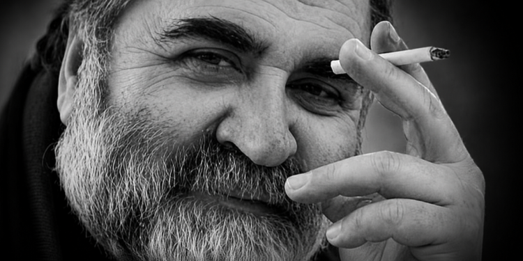 Έφυγε από τη ζωή ο δημοσιογράφος Γιώργος Παλαμιώτης