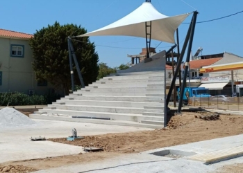 Παίρνει μορφή η πλατεία στην είσοδο της Ιτέας, με την εξέλιξη των εργασιών