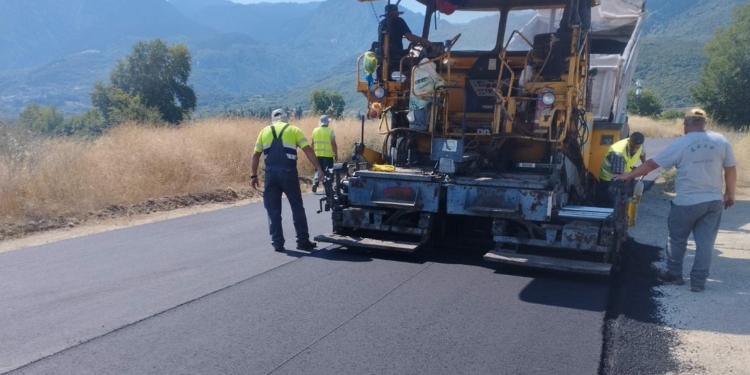 Έργο 2,85 εκατ. ευρώ για τους δρόμους της Φωκίδας – Παρεμβάσεις σε εθνικό και επαρχιακό δίκτυο