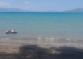 Καμένα Βούρλα: Κατάλληλα τα νερά κολύμβησης – Πού ισχύει απαγόρευση