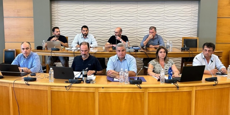 Φ. Σπανός: «Ισχυρά αντανακλαστικά απέναντι στην υποκίνηση βίας»