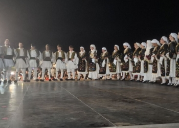 «Γιορτή Πίτας» του Πολιτιστικού Συλλόγου Μαλεσίνας στην παραλία του Θεολόγου Δήμου Λοκρών