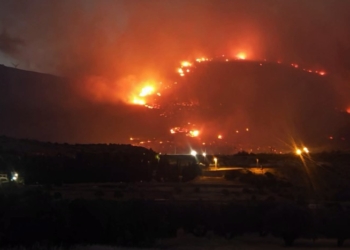 Πύρινη κόλαση από τη Βοιωτία έως το Πόρτο Γερμενό