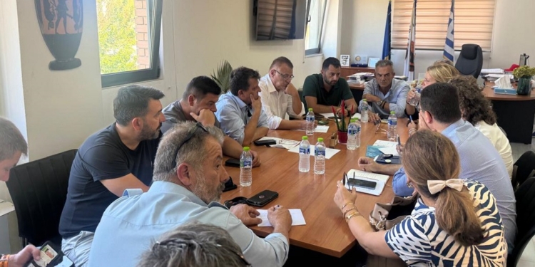 Στις πυρόπληκτες περιοχές της Βοιωτίας ο περιφερειάρχης Στερεάς