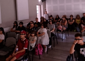 Μια ξεχωριστή ημέρα στο Δίστομο – Παιδιά, μνήμη και αγάπη